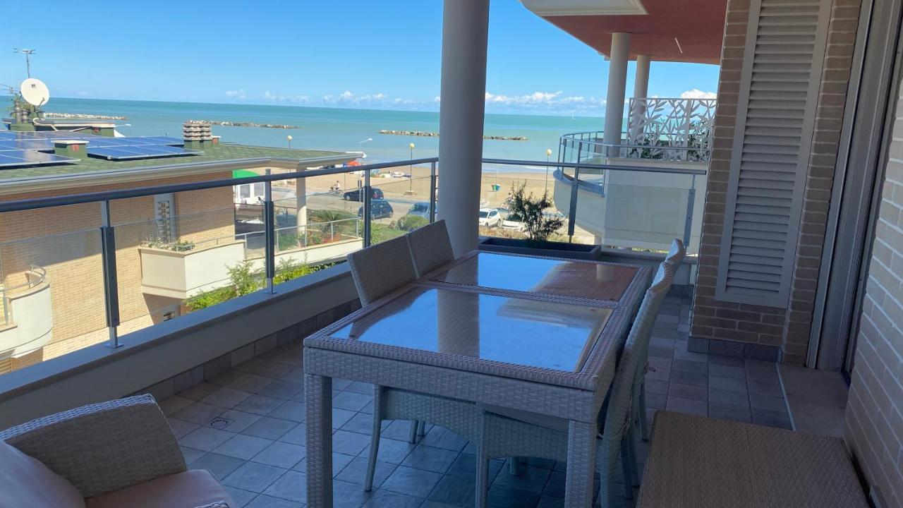 Appartamento “Le Vele” Porto San Giorgio Exterior foto